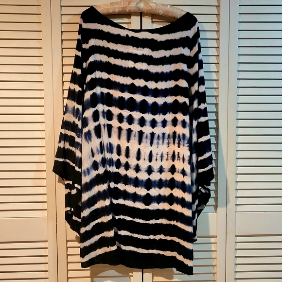 Johnny Was, 100% rayon, blue and white tunic, women's xs - Picture 5 of 7